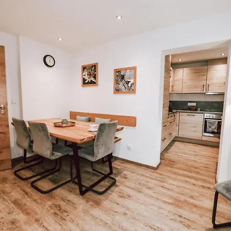 דירה Ferienwohnung Herzinger *
